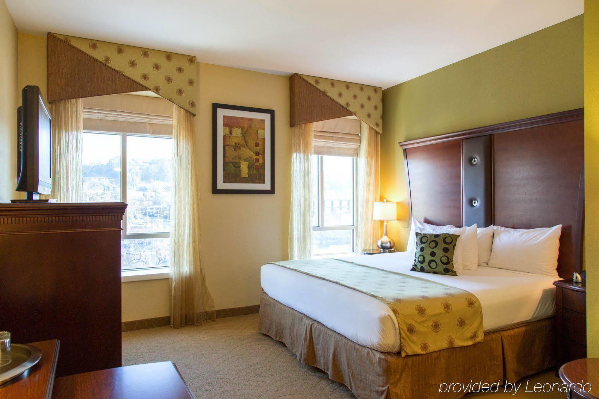 Hotel Indigo - Birmingham Five Points S - Uab By Ihg Esterno foto